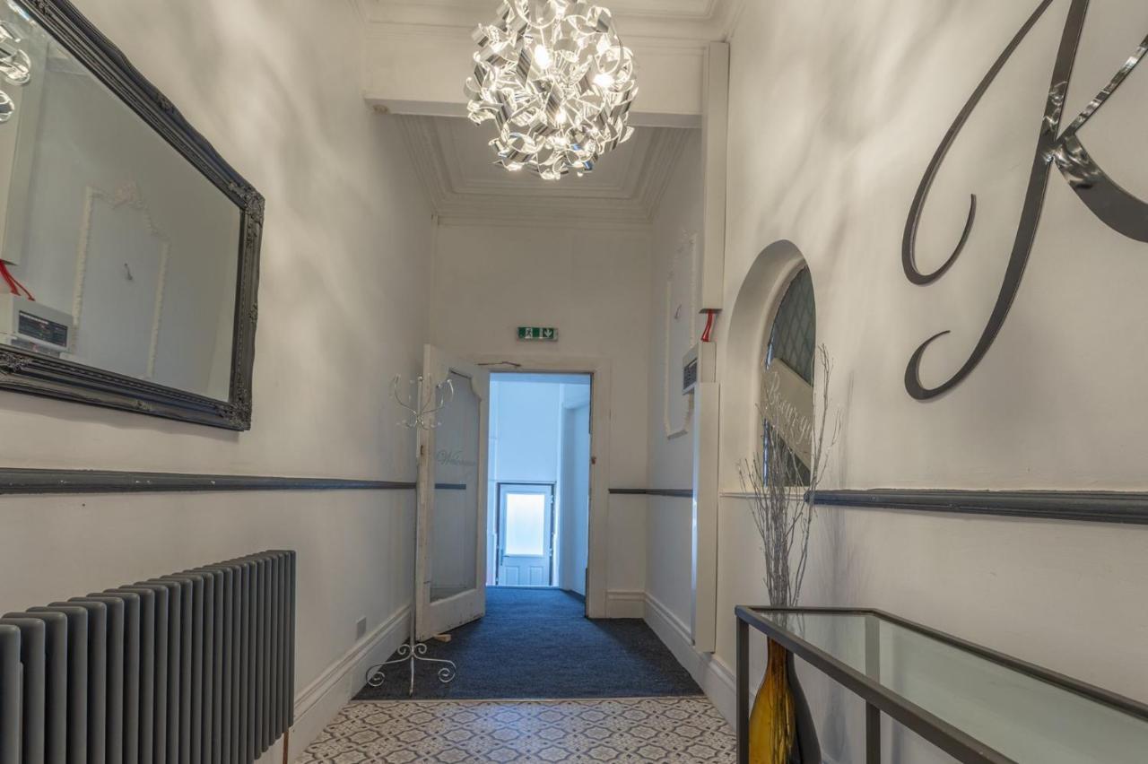 Residency Luxury Seafront Hotel 블랙풀 외부 사진
